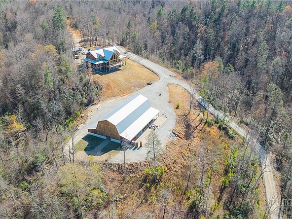4th image of 4885 Grandin Road