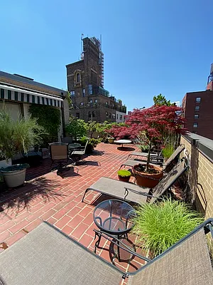 Sold by Compass | media 19