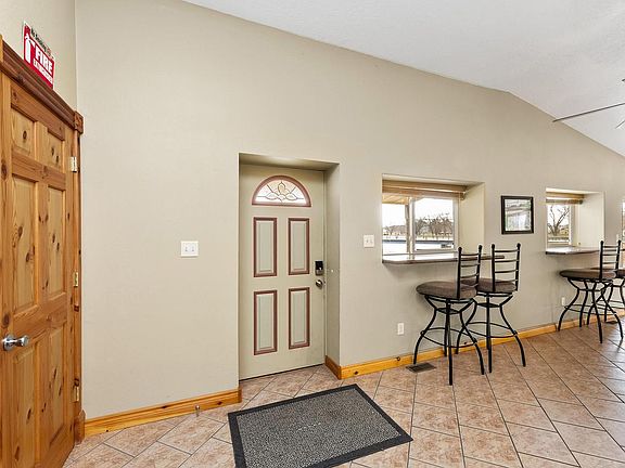 3rd image of 141 West Mill ROAD