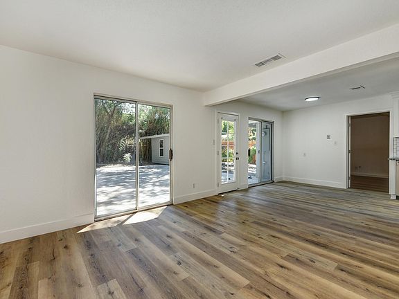 5th image of 1726 Haussler Dr