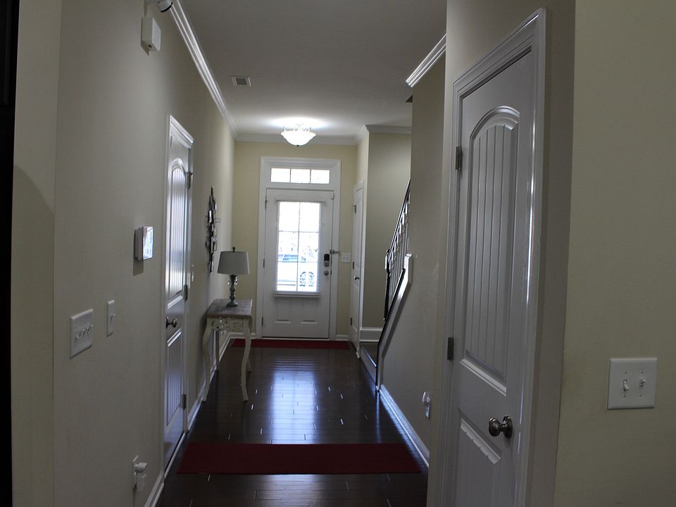1st image of 4158 Vallonia Dr