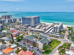 845 Benjamin Franklin Dr Unit 302, Sarasota, FL 34236