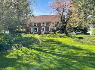 4272 Meese Rd NE, Louisville, OH 44641