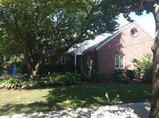 71 Jordan Rd, Brookline, MA 02446