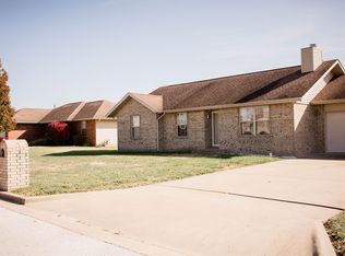 524 N Texas Ave, Republic, MO 65738