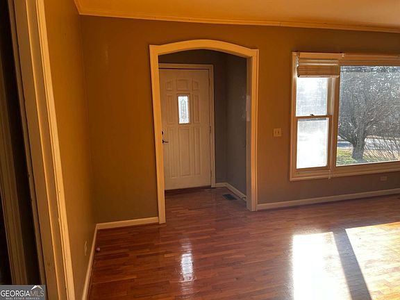 2nd image of 606 Pisgah Way