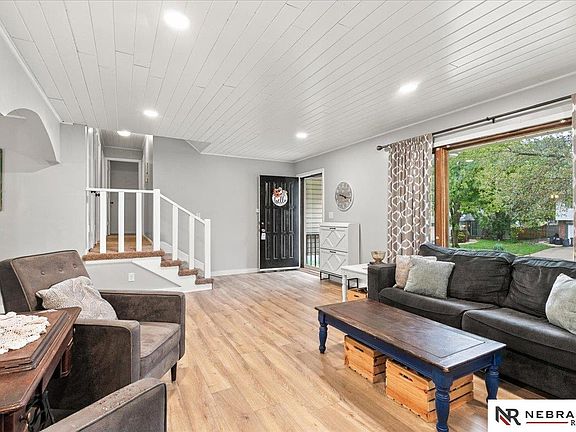3rd image of 3149 Stephanos Dr