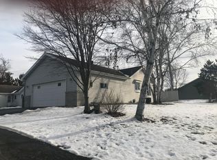 2221 Spruce Dr, Brainerd, MN 56401