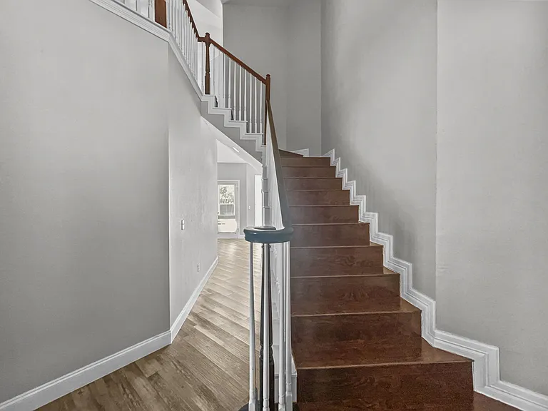 2132 Cliffside Dr — Photo 12
