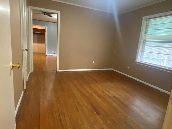 5th image of 3723 Erby St