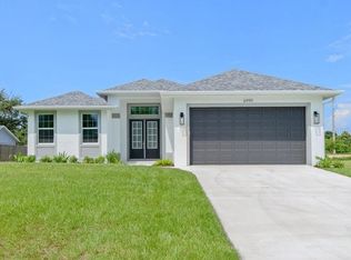 6999 Burnsville St, Englewood, FL 34224