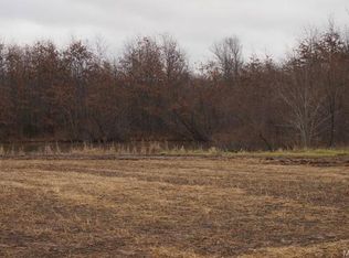 4 Highway Mm, Middletown, MO 63359