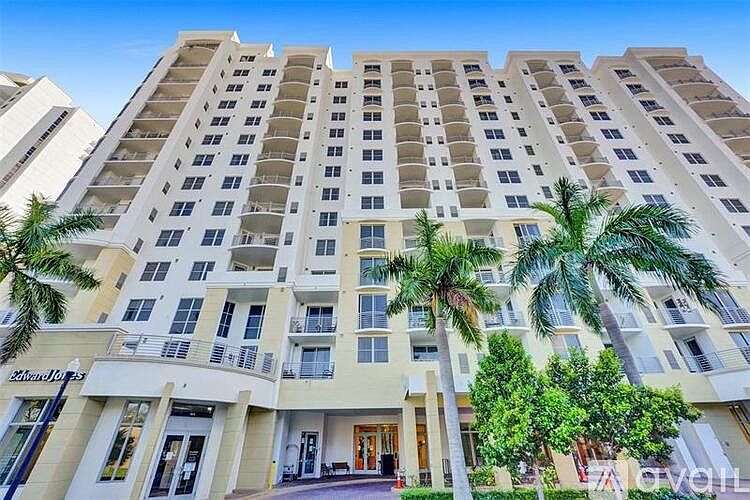 1st image of 1830 Radius Dr APT 903