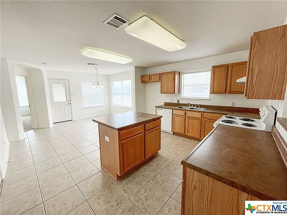 5th image of 273 Val Verde Dr
