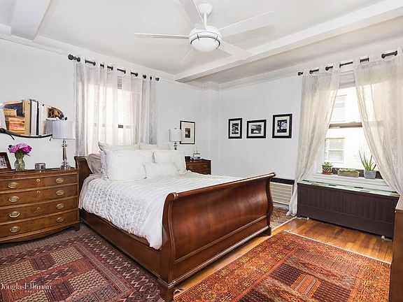 4th image of 433 E 51st St #5F
