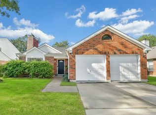 14818 Cobre Valley Dr, Houston, TX 77062