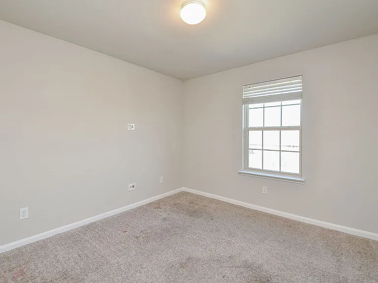 4015 Prairie Landing Ln — Photo 29