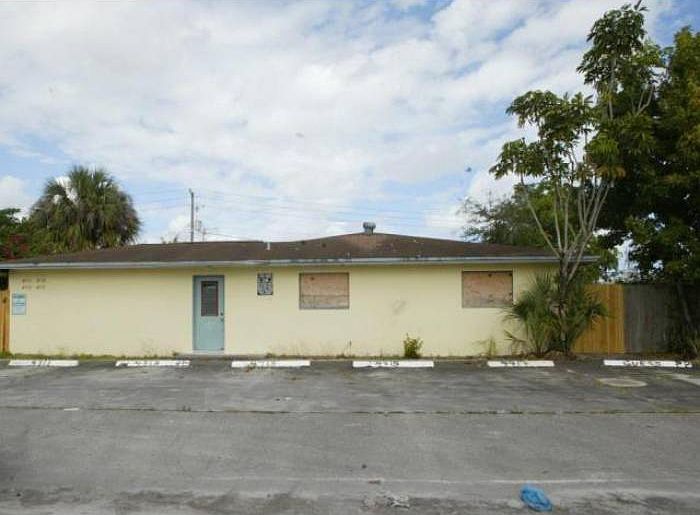 1st image of 4711 Myla Ln