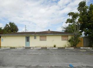 4711 Myla Ln, West Palm Beach, FL 33417