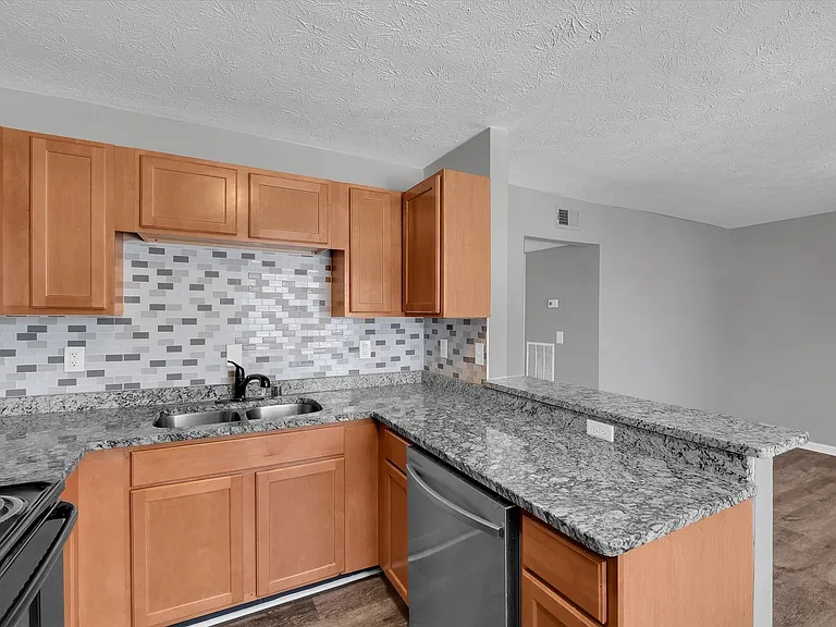 Jacobs Landing Apartments — Photo 11