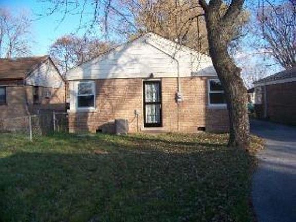 2nd image of 12616 S Bishop St