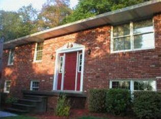 440 Vernon Dr, West Newton, PA