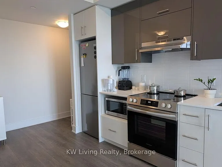 188 Fairview Mall Dr #2309 — Photo 2