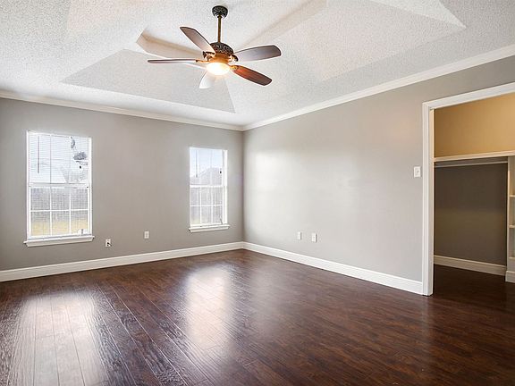 5th image of 514 Katie Dr #0