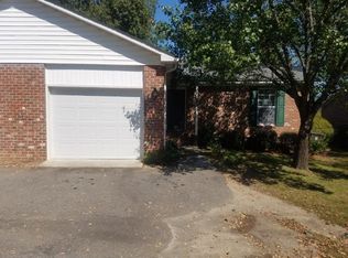 250 Prospect St #250, Southern Pines, NC 28387