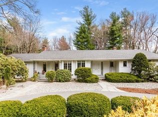 19 Shady Side Dr, Longmeadow, MA 01106