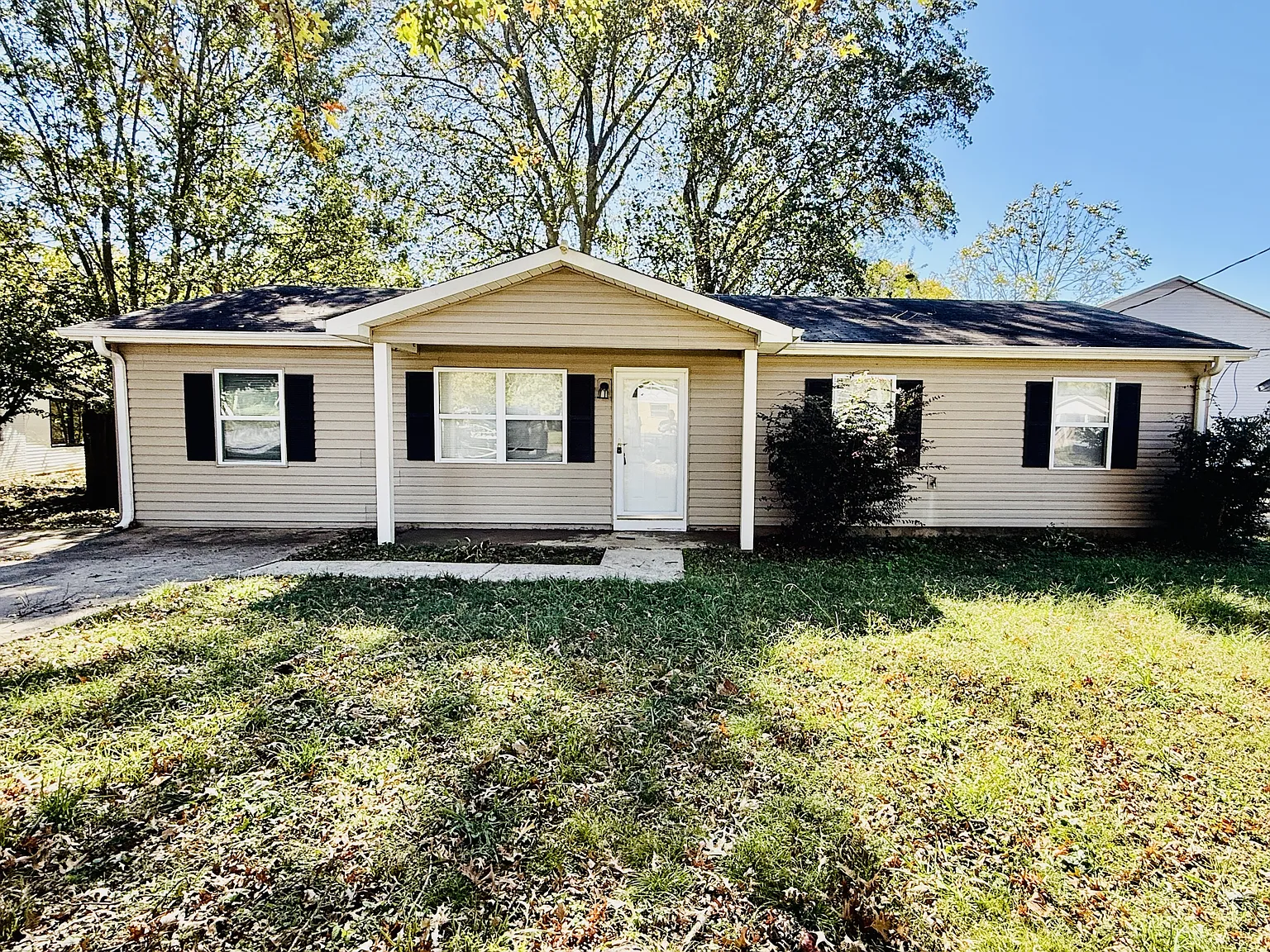 2432 Yorkshire Dr Sw - 1 — Photo 1