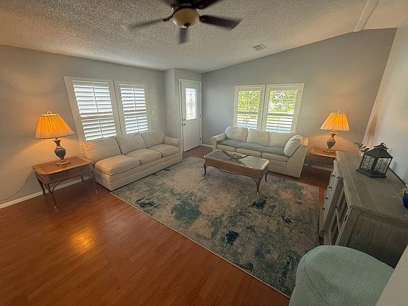 5th image of 4097 Avenida Del Tura