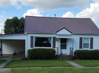 308 Dewey St, Washington, IN