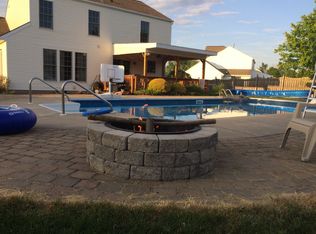 105 Bette Cir, Chittenango, NY 13037