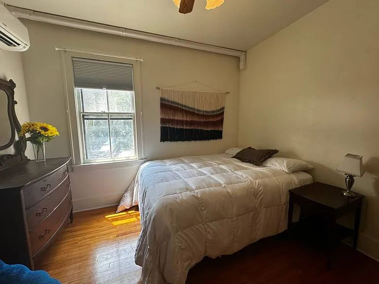 413 N Cayuga — Photo 32