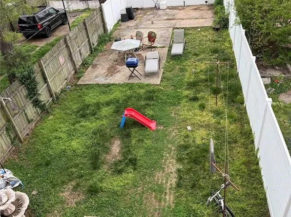 7507 Virginia Ave, Saint Louis, MO 63111