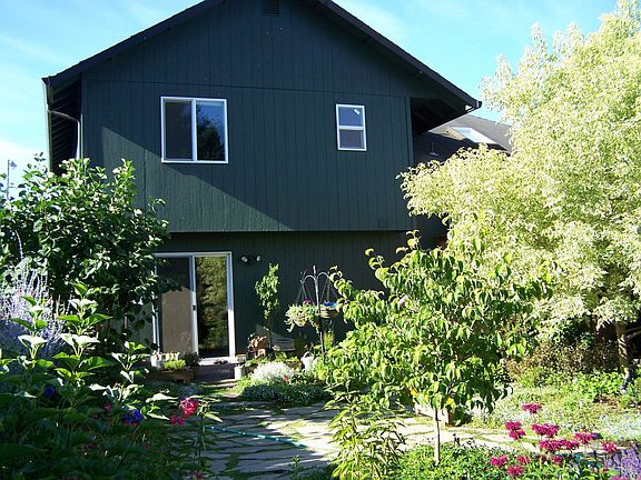 5th image of 12612 NE 46th St