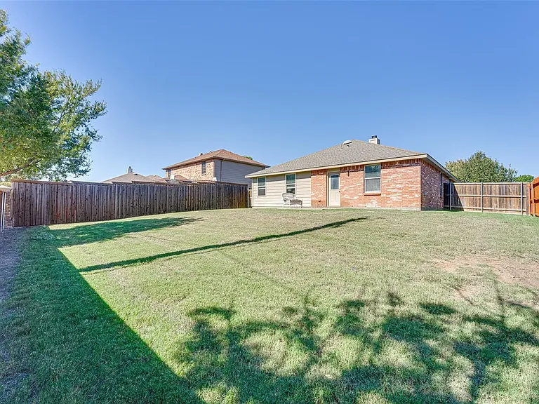 605 Cottondale Ln — Photo 24