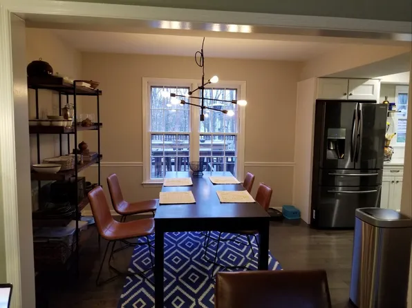 9211 Macswain Pl, Springfield, VA 22153