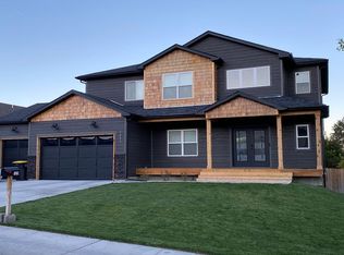 1211 N Lambda Dr, Rawlins, WY 82301