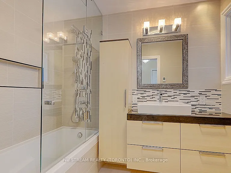 47 Hemingway Cres — Photo 16