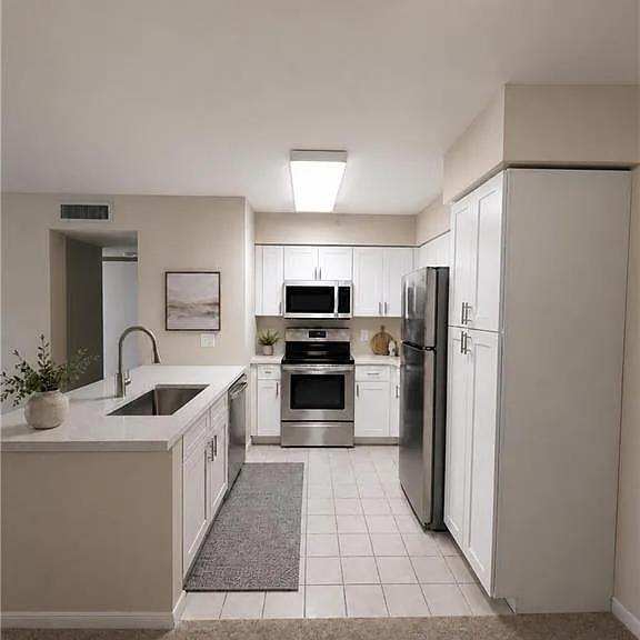 13631 Eagle Ridge Dr #226 — Photo 2