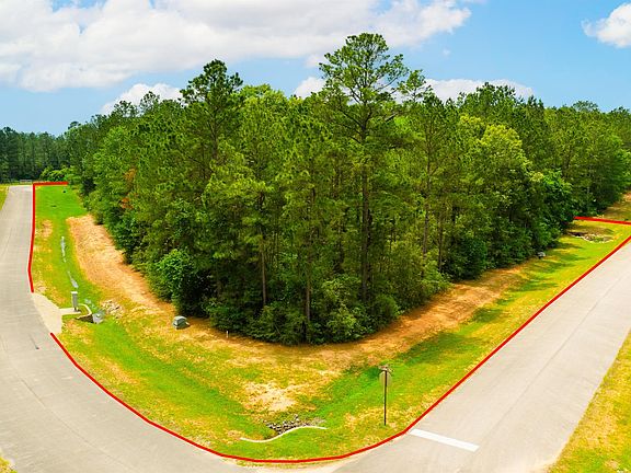 3rd image of 11340 Larissa Ln