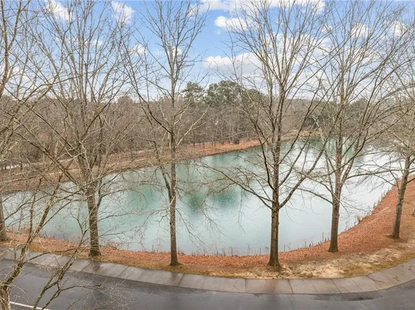 1800 Clairmont Lake #426, Decatur, GA 30033