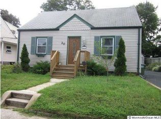 20 12th St, Hazlet Township, NJ 07734