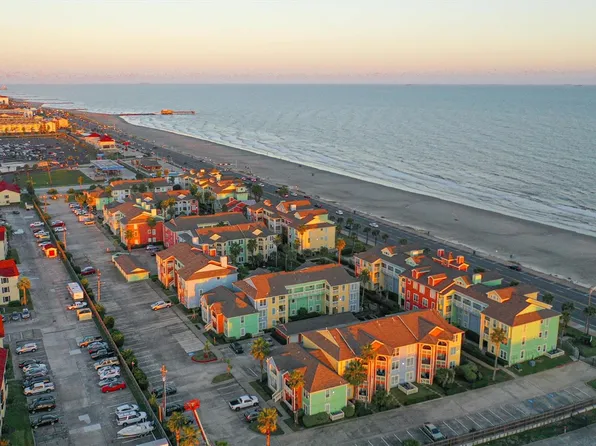 7000 Seawall Blvd APT 911, Galveston, TX 77551