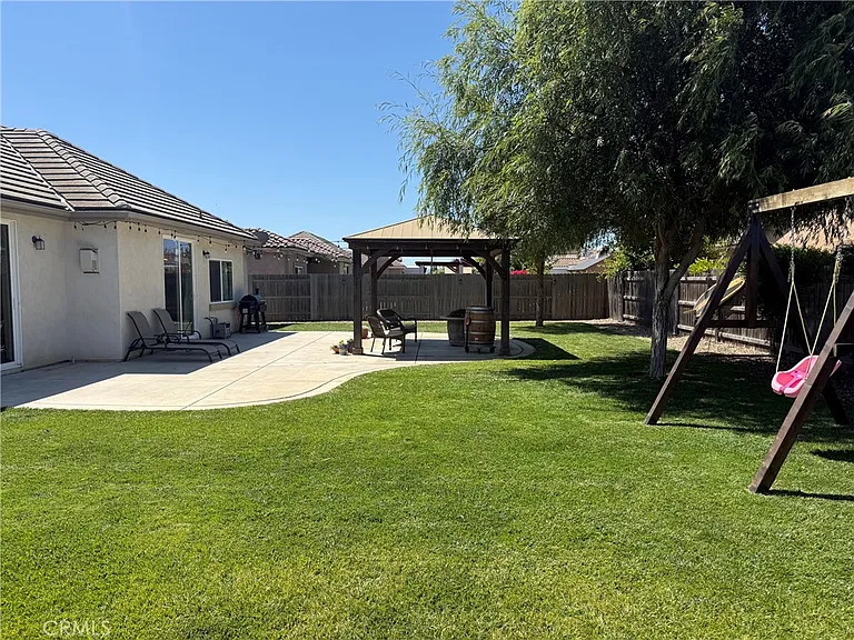 329 Dressler Ave — Photo 26