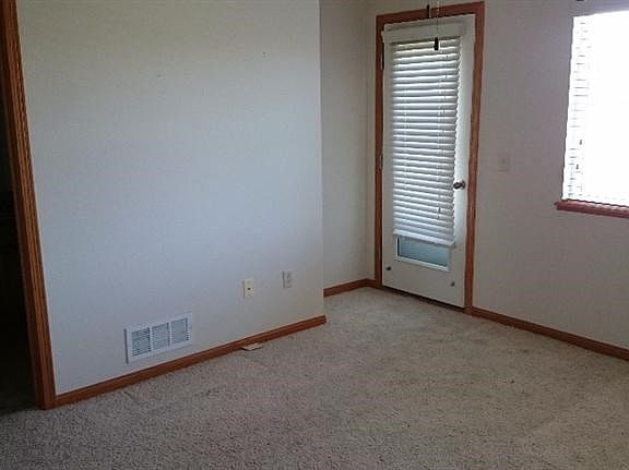 3rd image of 11221 N 144th St