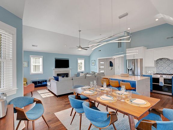 2nd image of 414 E Atlantic Ave #2