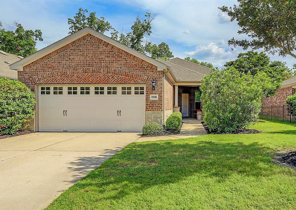 1st image of 1115 Cleistes Ln